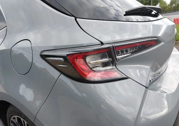 Toyota Corolla cena 104900 przebieg: 22448, rok produkcji 2020 z Grudziądz małe 254